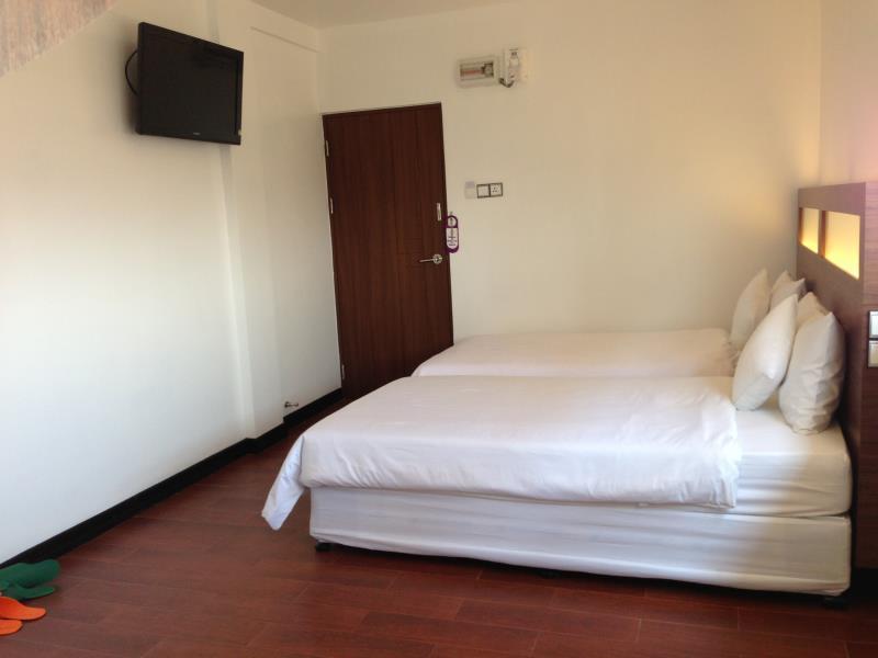 Clover City Center Hotel Rangum Exterior foto